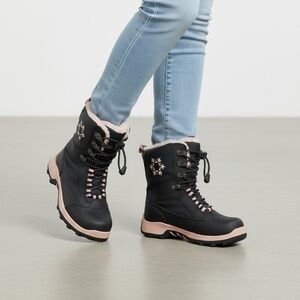 Girls sportek winter boots pink and black size 1